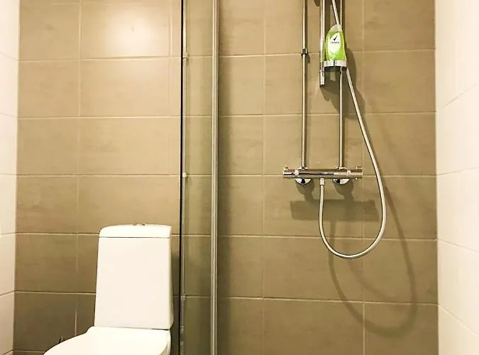 Avia Helsinki Airport Hotelli *