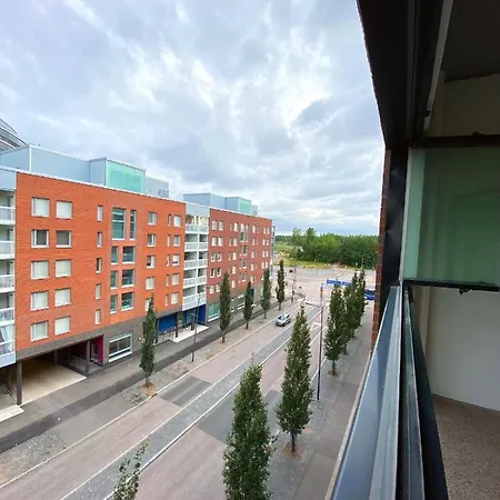 Avia Helsinki Airport Apartment *