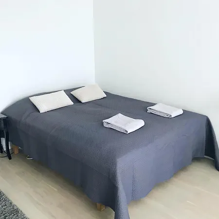 Avia Helsinki Airport Apartment *